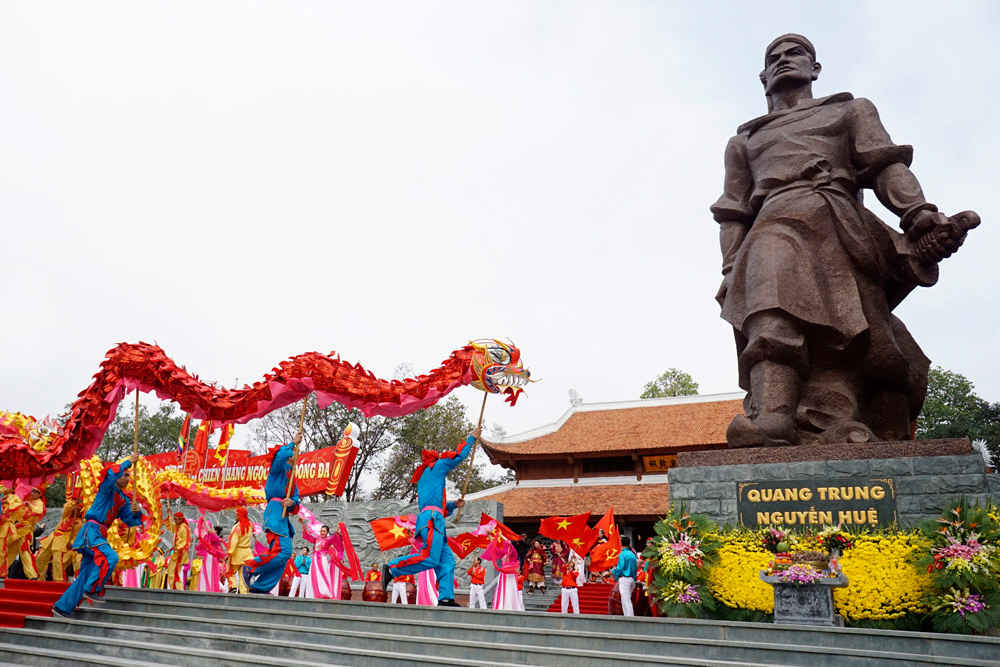 Lễ hội gò Đống Đa - ảnh internet
