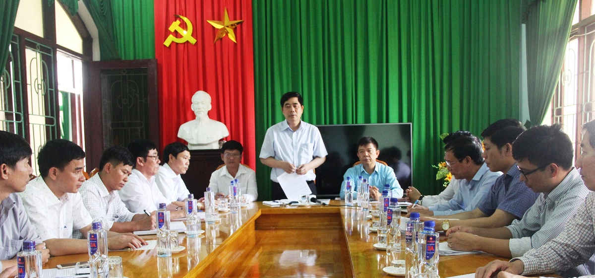 Bộ trưởng Cao Đức Phát phát biểu tại buổi làm việc 