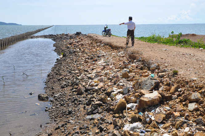 Việc thu hồi đất nhưng không triển khai dự án đã khiến người dân địa phương bức xúc
