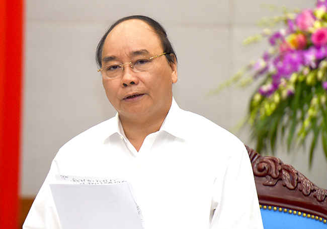 Thủ tướng đánh giá cao tinh thần rất thẳng thắn trong báo cáo của VPCP, kèm theo rõ ràng danh sách các bộ còn nợ đọng văn bản hướng dẫn thi hành các luật. 