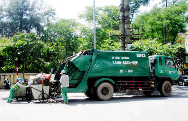 Kinh tế hóa, xã hội hóa các hoạt động BVMT hiệu quả và bền vững. (Ảnh: Hoàng Minh)