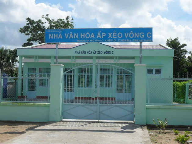 Nhà văn hóa ấp Xẻo Vông C, xã Hiệp Lợi đã đưa vào sử dung đươc trên 1 năm nhưng chưa hoàn thành thủ tục giao đất
