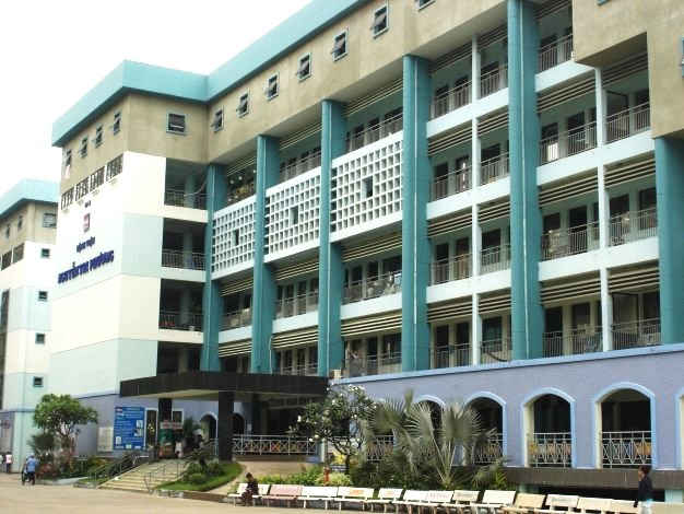 Bệnh viện Nguyễn Tri Phương 