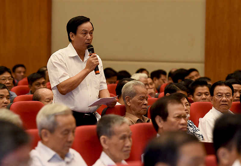 Cử tri Hải Phòng kỳ vọng Chính phủ mới sẽ có nhiều đổi mới trong chỉ đạo, điều hành. 