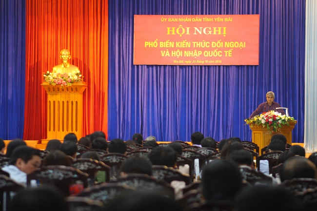 Quang cảnh hội nghị