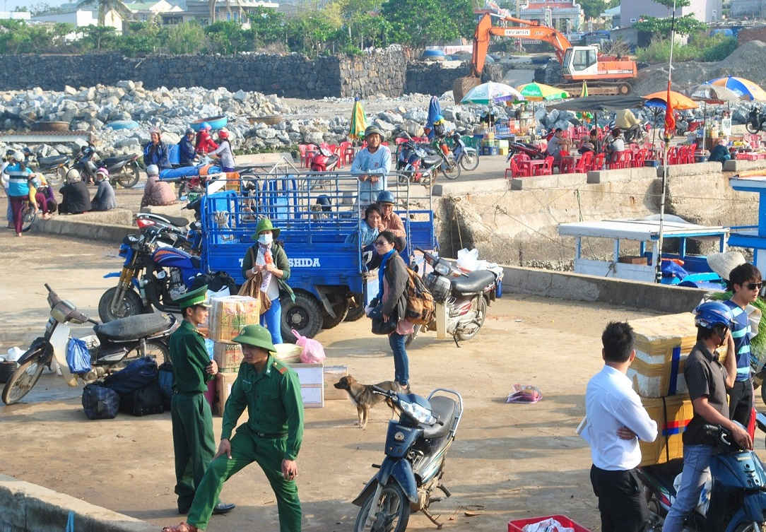 Lý Sơn đang ngày càng trở nên “nhếch nhác” trong mắt du khách nếu không được bảo vệ