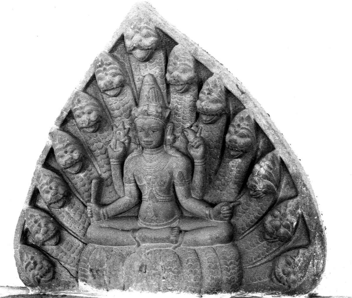 Phù điêu Thần Brahama 