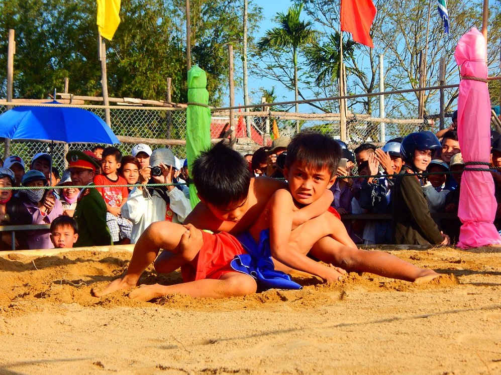 Hội vật làng Sình mang nhiều ý nghĩa tốt đẹp nhân dịp đầu Xuân