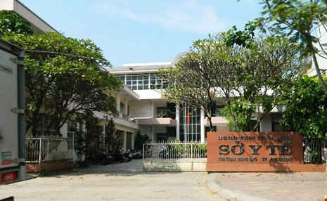  Để tham dự lễ hội tại Hưng Yên, khoảng 20 cán bộ của Sở Y tế Bình Định đã đồng loạt xin nghỉ phép.