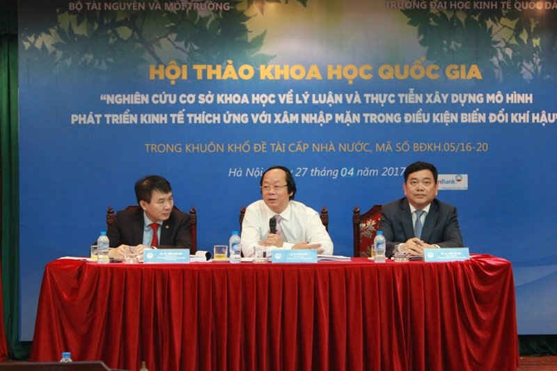 Ban chủ trì Hội thảo