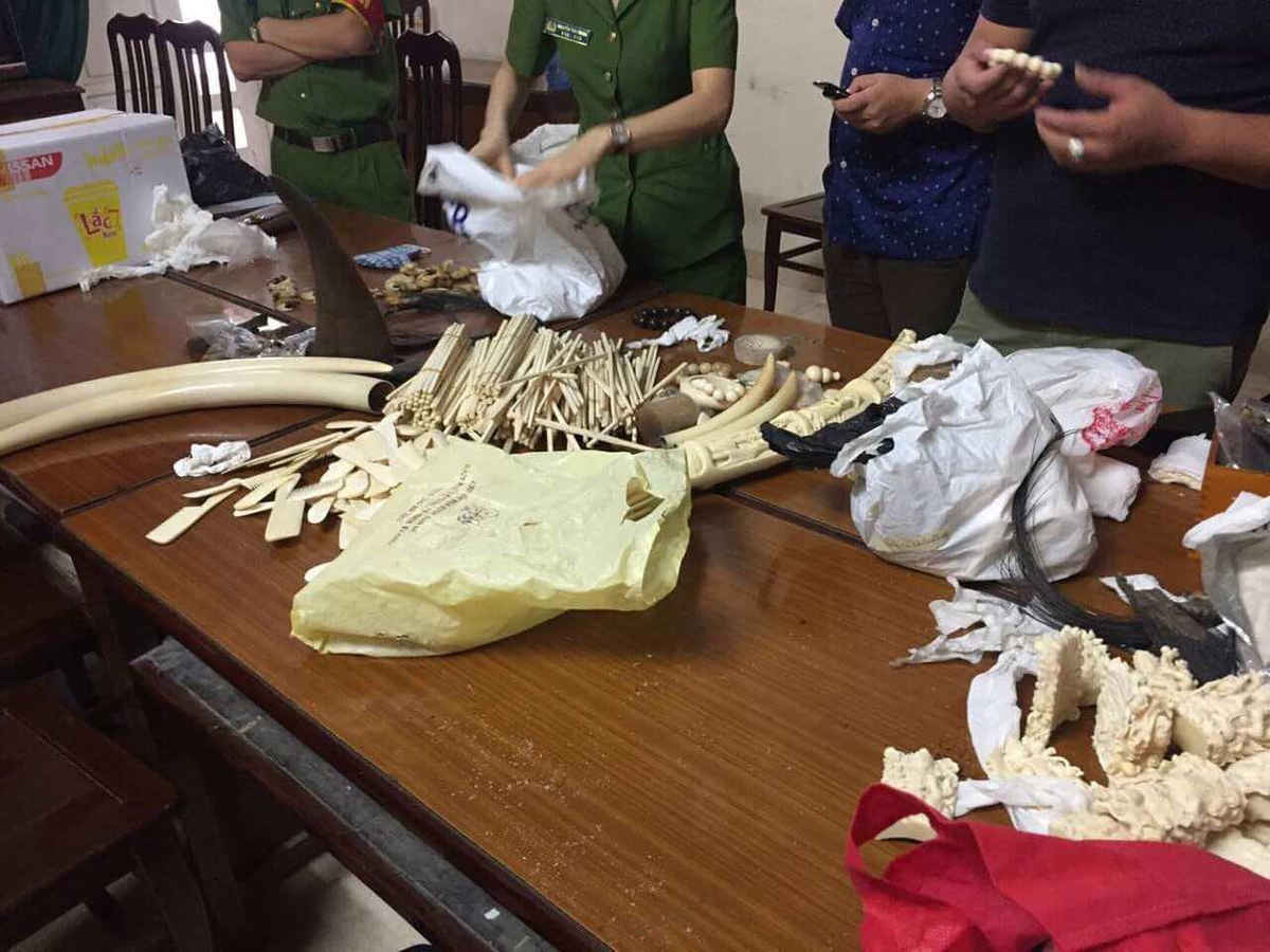 Tang vật tịch thu tại nhà đối tượng