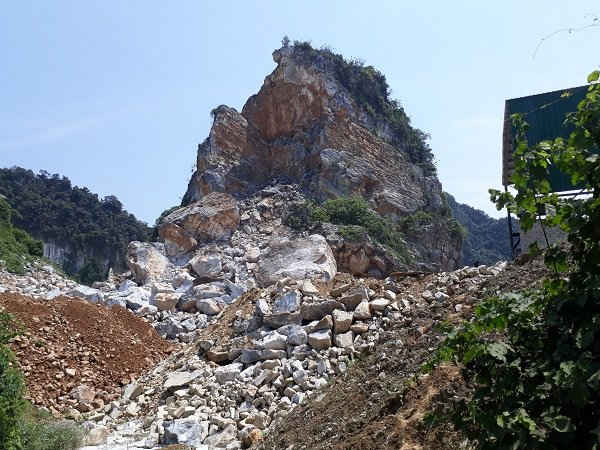 Khu mỏ khai thác sai quy trình
