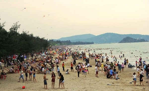 Nghệ An thu hút được hơn 1,4 triệu lượt khách du lịch từ đầu năm 2017