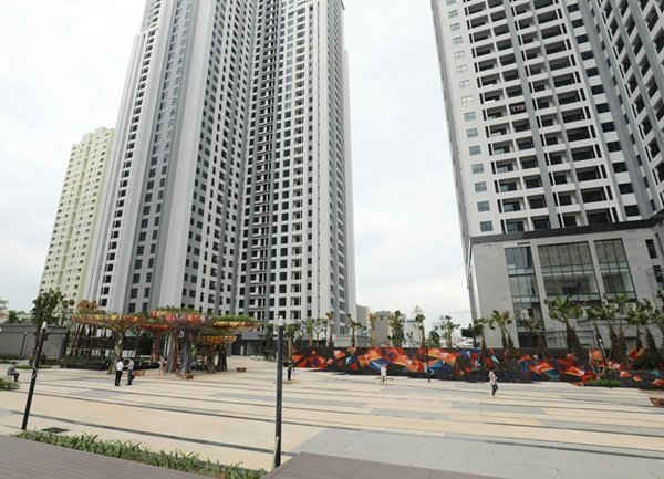 Goldmark City là dự án đầy tiềm năng của khu vực Tây Hà Nội, nơi có cơ sở hạ tầng giao thông thuận tiện, dễ dàng kết nối tới các điểm trung tâm của Thủ đô. Dự án gần các trường học, bệnh viện tiêu chuẩn quốc tế như trường Đoàn Thị Điểm, Marie Curie, trường quốc tế Hàn Quốc, Nhật Bản, bệnh viện Quốc tế Hoa Kỳ…