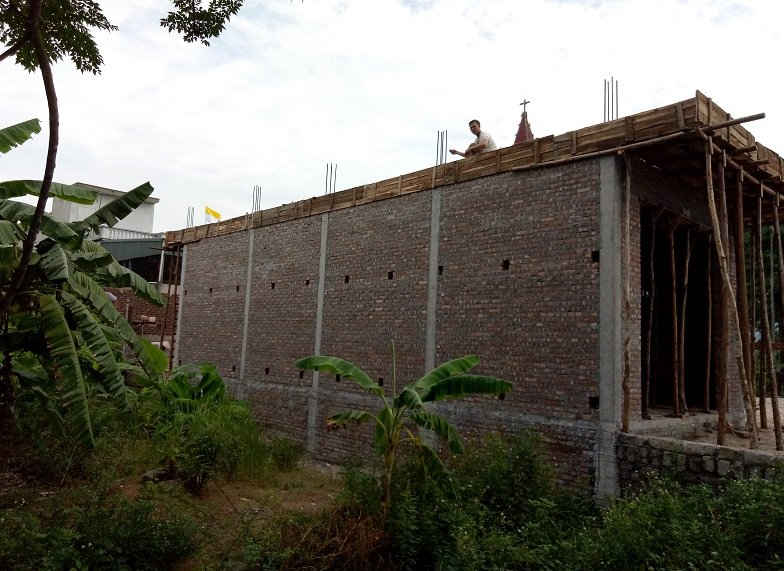 Công trình nhà ông bí thư chi bộ xây dựng trên đất chưa có sổ đỏ.
