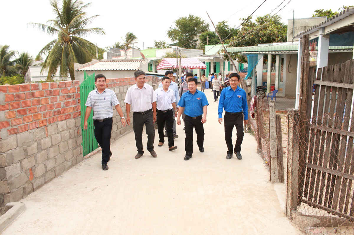 Đoạn đường tại xã Phước Thể, huyện Tuy Phong