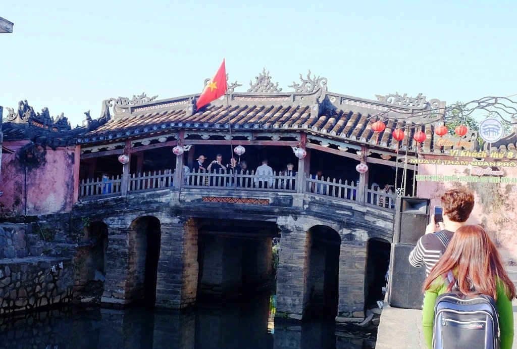 30 bức tranh chùa Cầu mạ vàng là quà tặng đại biểu cấp cao khi tham gia APEC tại Quảng Nam