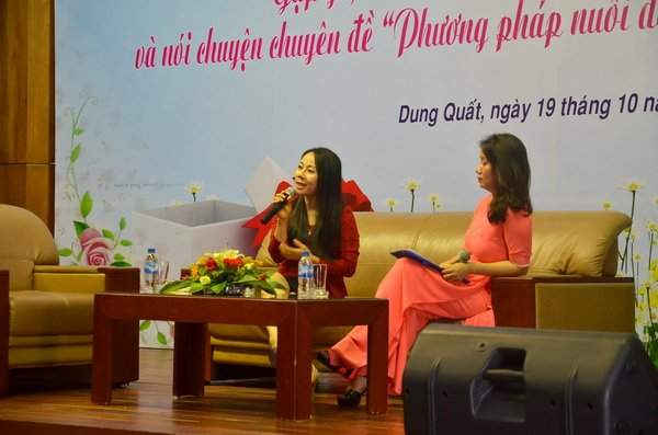 Bà Hồ Thị Hải Âu chia sẻ kinh nghiệm nuôi dạy con cái