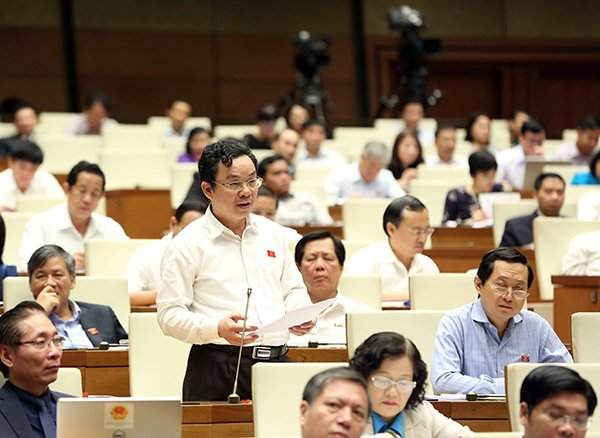 ĐBQH HOÀNG VĂN CƯỜNG