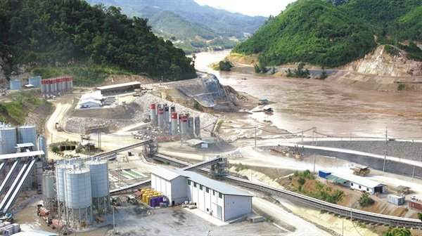 Mối nguy lớn từ thủy điện trên sông Mekong. Ảnh: theecologist.org