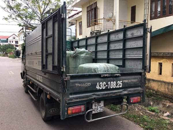 Thực phẩm bẩn bị cơ quan chức năng bắt giữ (ảnh: Cơ quan Công an cung cấp)