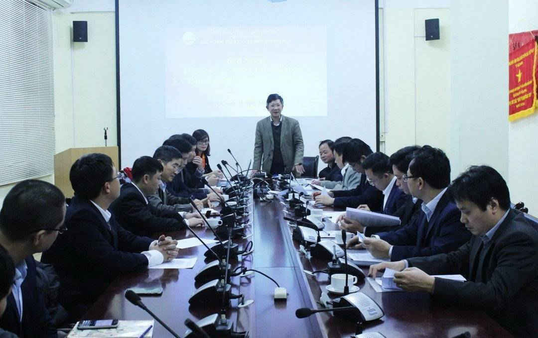 Viện trưởng Viện Khoa học KTTV&BĐKH Nguyenx văn Thắng phát biểu tại Hội nghị tổng kết