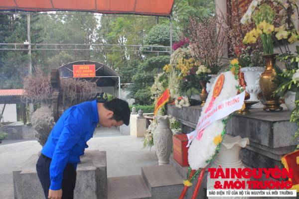 6-Công đoàn, Đoàn Thanh niên, Hội cựu chiến binh Bộ TN&MT cùng hướng về nguồn cội