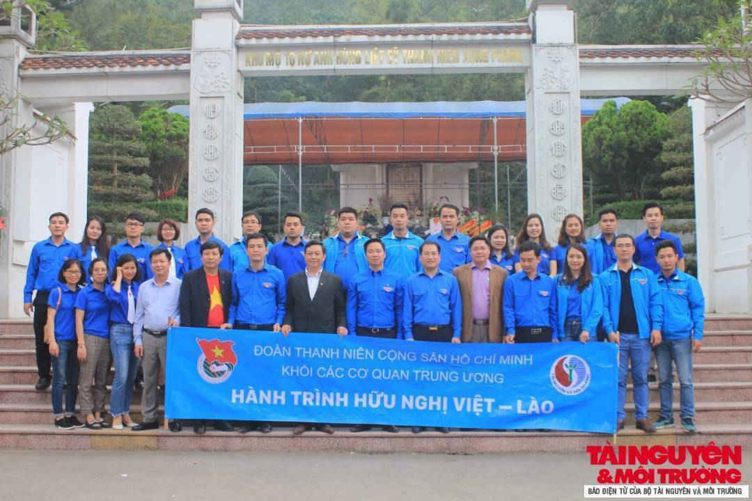 8-Công đoàn, Đoàn Thanh niên, Hội cựu chiến binh Bộ TN&MT cùng hướng về nguồn cội