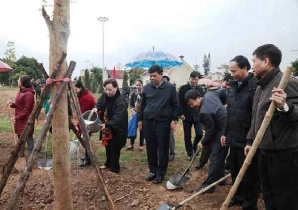Thị xã Sơn Tây - Hà Nội: Trồng 30.000 cây xanh trong năm 2018