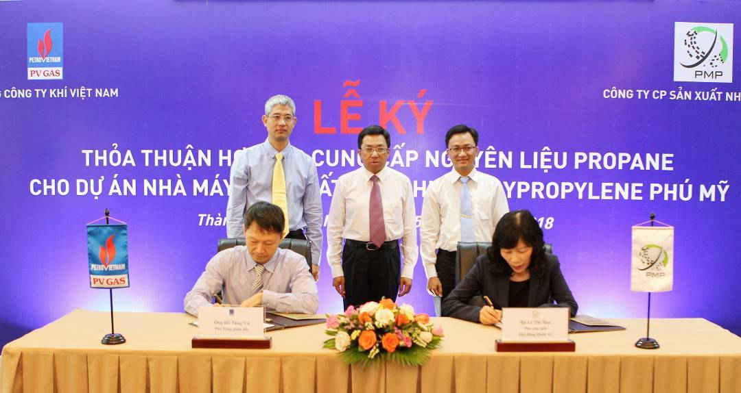 Lễ ký kết của 2 đơn vị