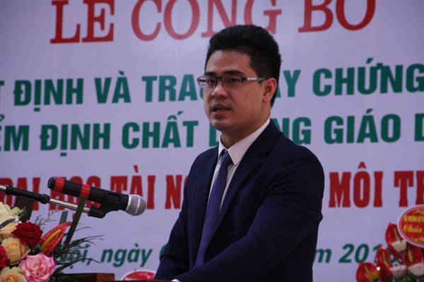 5-Công bố Quyết định và trao Giấy chứng nhận kiểm định chất lượng giáo dục cho Trường Đại học TN&MT Hà Nội