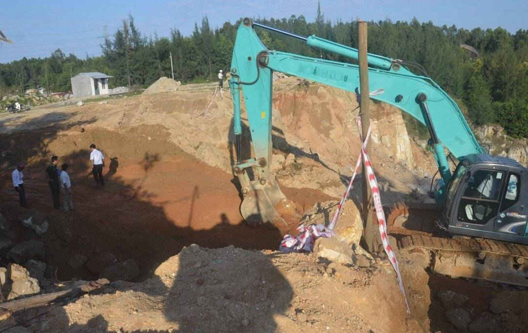Hoạt động khai thác đất đồi làm vật liệu san lấp (ảnh minh họa)