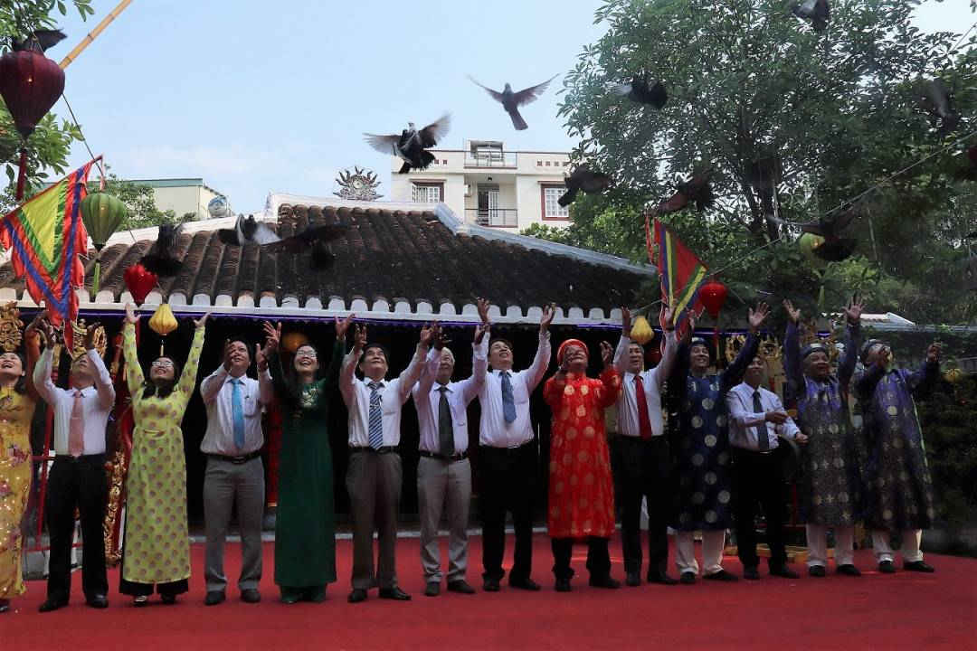 Nghi lễ phóng sinh cầu an