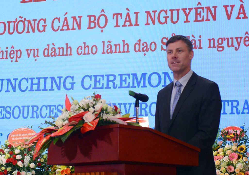 Đại diện WB