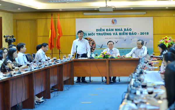 ông Hoàng Văn Thức – Phó Tổng cục trưởng Tổng cục Môi trường