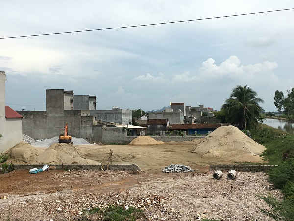 Do kinh doanh có lãi, nhiều hộ thậm chí còn có ý định mở rộng bãi tập kết.