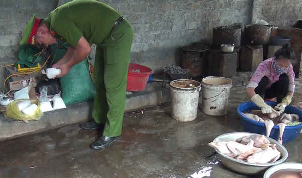 Cơ quan chức năng đang kiểm tra cơ sở giết mổ Vinh Phụng