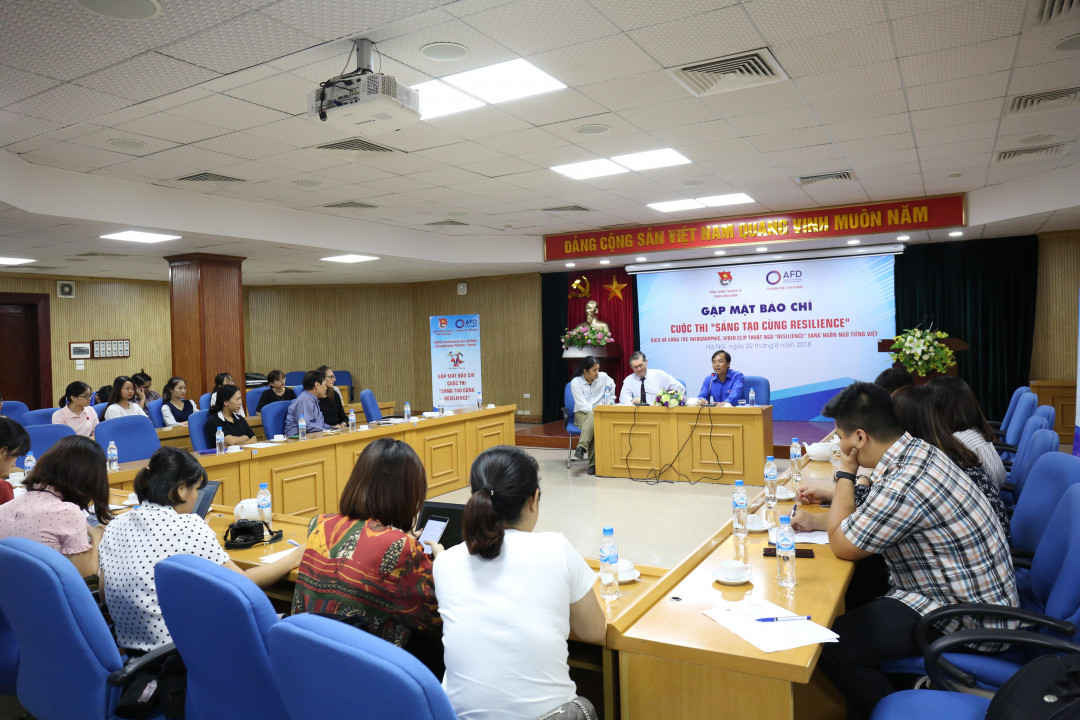 Quang cảnh buổi họp báo