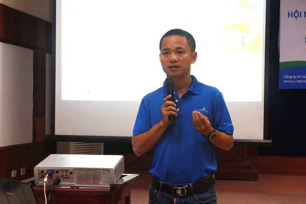 Đại diện Công ty Agrimedia tham luận về giải pháp quan trắc, dự báo, cảnh báo thời tiết, khí tượng thủy văn cho các hồ đập