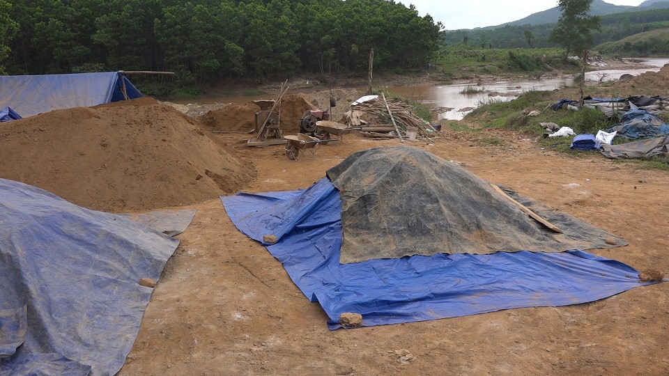 Nhiều năm nay, Quảng Nam luôn là điểm nóng về khai thác vàng