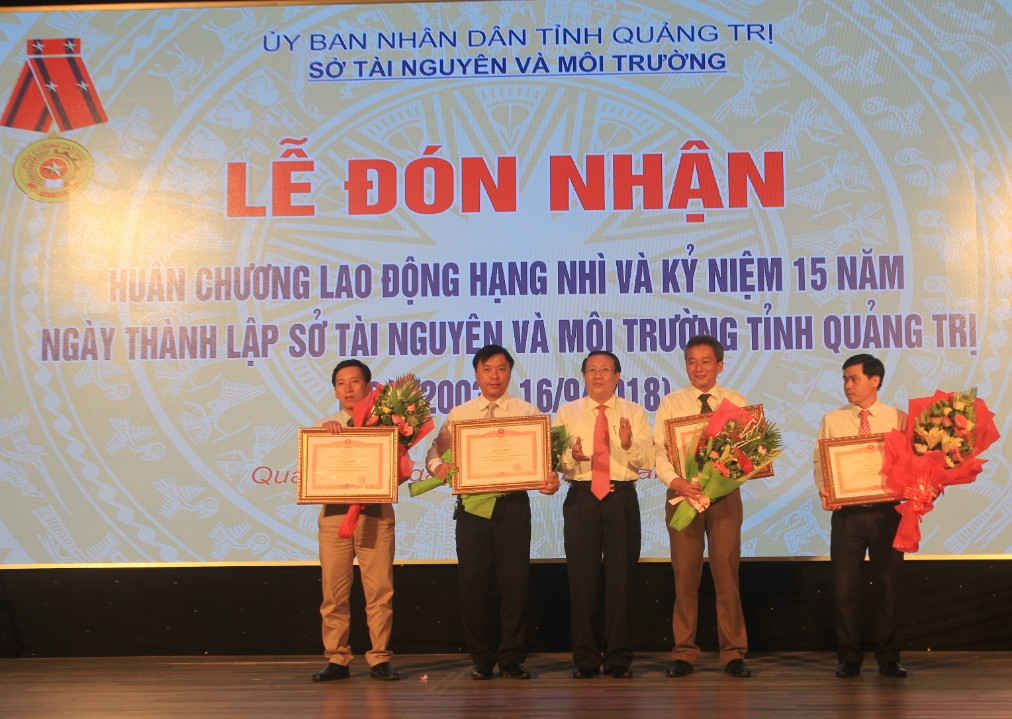 Anh 2