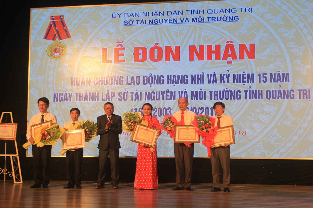 Anh 5