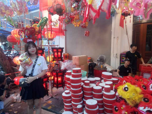 Thị trường Tết Trung năm nay ghi nhận sự đa dạng vê