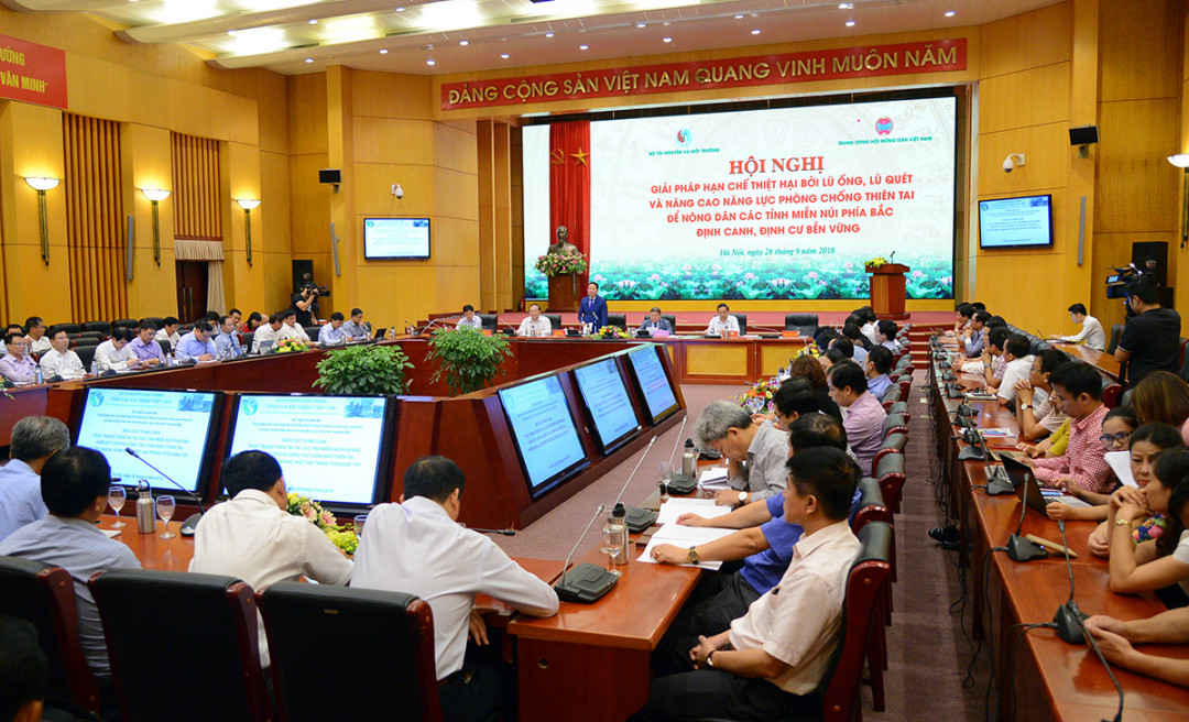 Toàn cảnh
