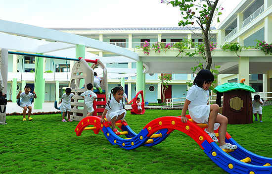 mầm non