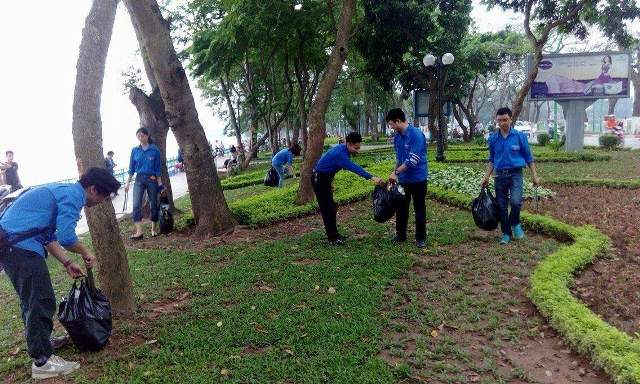 Câu lạc bộ tình nguyện Thủ đô 