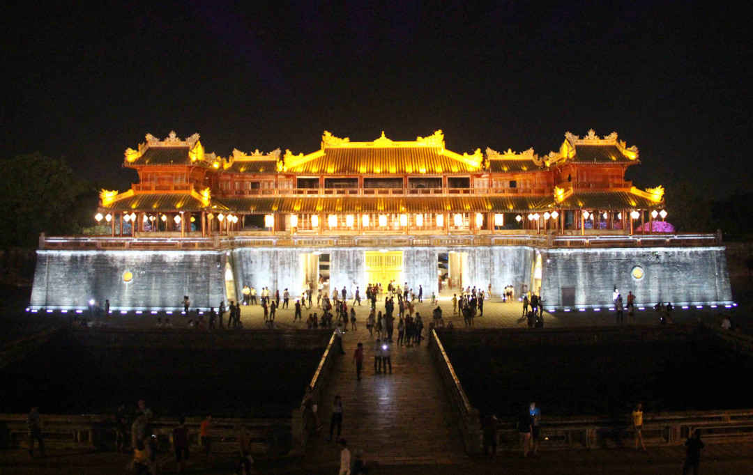 Huế chi hơn 27 tỷ đồng đầu tư hệ thống chiếu sáng mỹ thuật xung quanh Hoàng thành