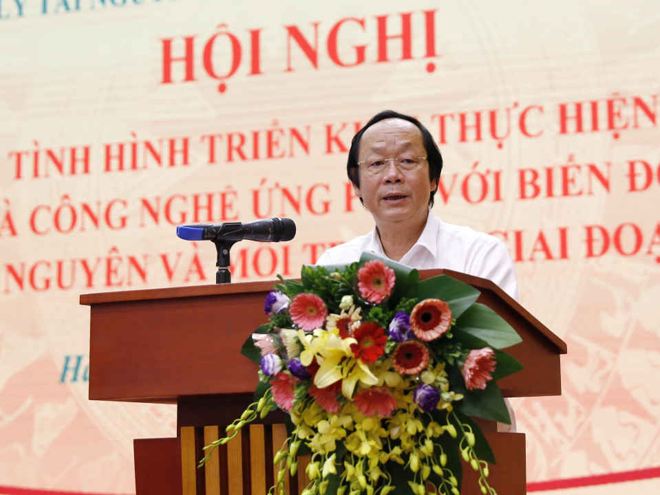 thu truong nhan