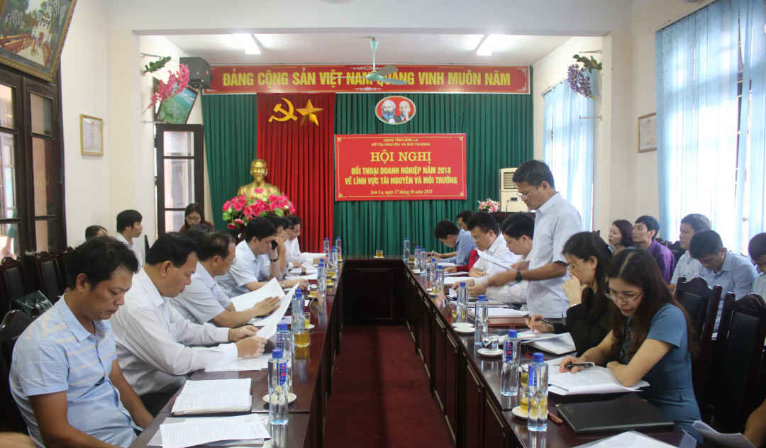 Sở TN&MT tổ chức Hội nghị đối thoại doanh nghiệp về lĩnh vực TN&MT với hơn 30 tổ chức, cá nhân doanh nghiệp.