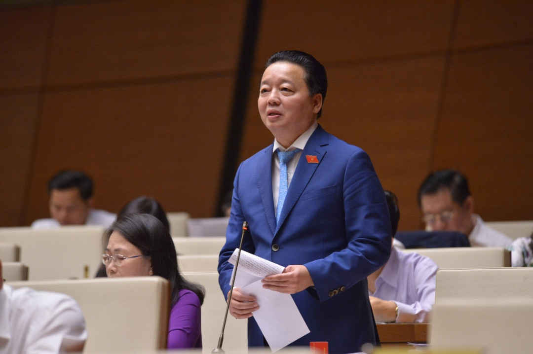 Bo truong Bo Tai nguyen va Moi truong Tran Hong Ha (2)